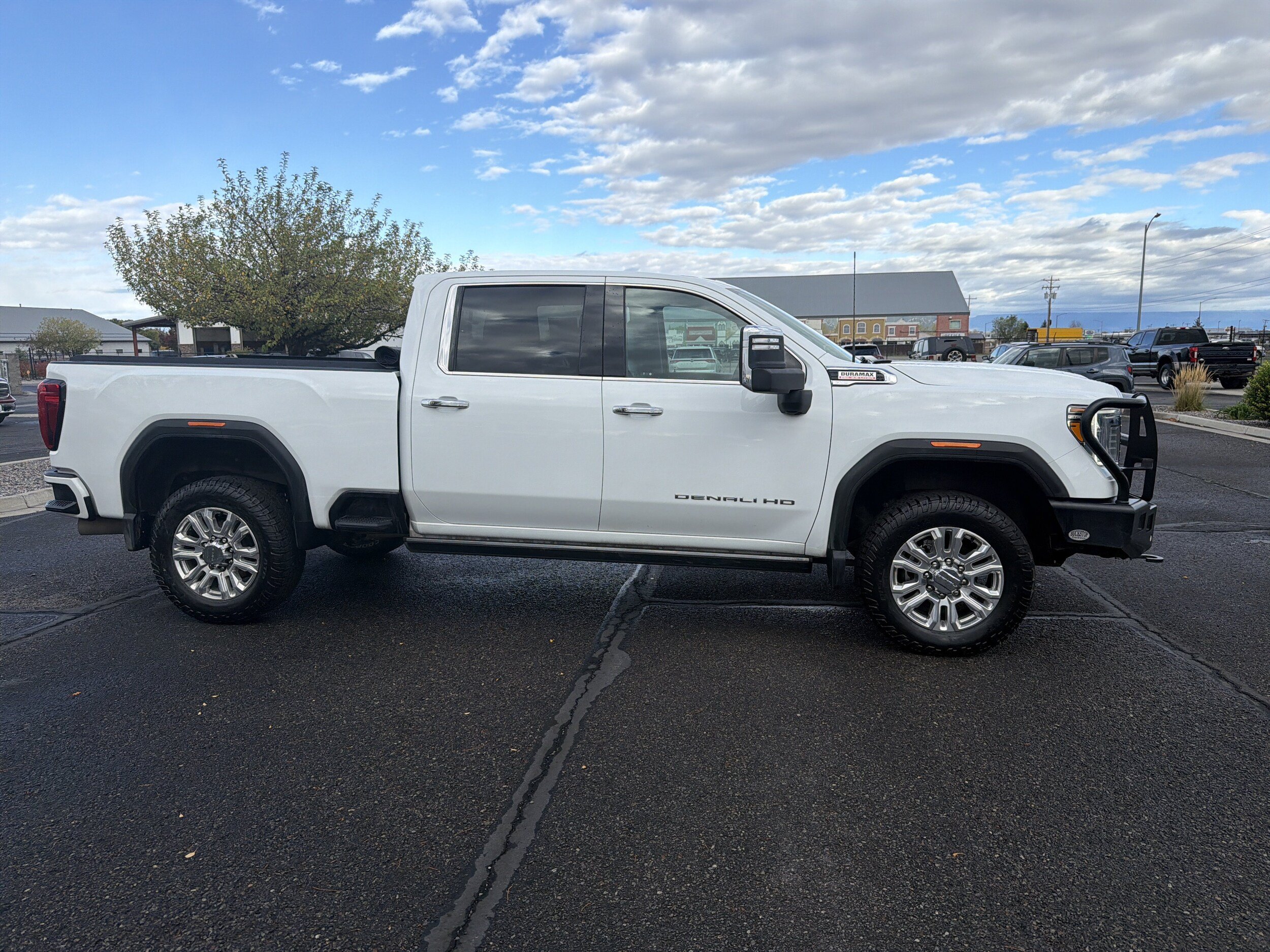 Used 2021 GMC Sierra 3500 Denali w/ Denali Ultimate Package AWD/4WD image 4
