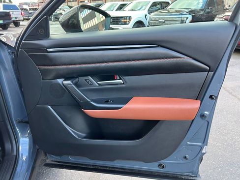 Used 2023 MAZDA CX-50 Meridian Edition w/ Cargo Package image 25