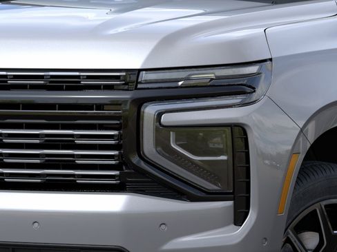 New 2026 Chevrolet Suburban High Country AWD/4WD image 10