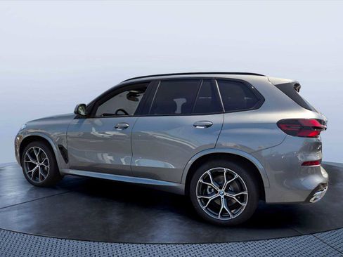 New 2026 BMW X5 sDrive40i w/ M Sport Package RWD image 4