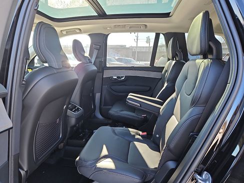 New 2026 Volvo XC90 B6 Ultra w/ Protection Package Premier AWD/4WD image 8