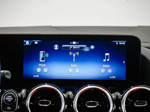 Used 2026 Mercedes-Benz GLA 250 image 13