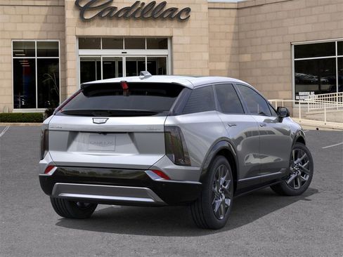 New 2026 Cadillac Optiq Luxury 1 image 4