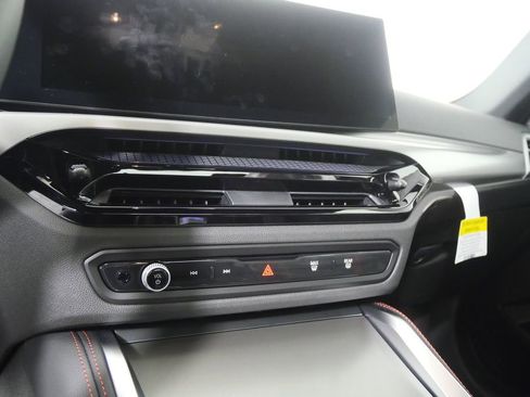 Certified 2026 BMW 230i Coupe w/ Premium Package image 17