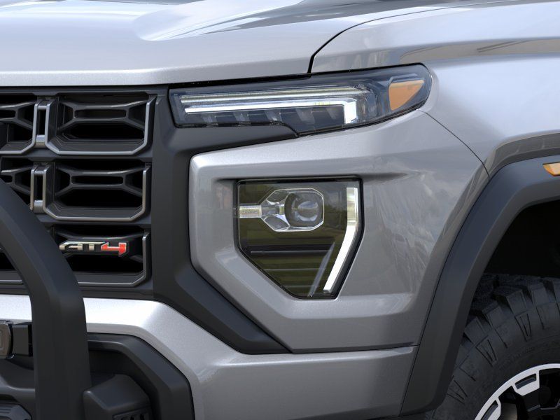 New 2026 GMC Canyon AT4 w/ Off-Road Front Bumper Package AWD/4WD image 10
