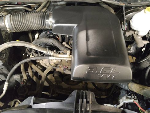 Used 2018 RAM 1500 Tradesman w/ Popular Equipment Group RWD image 30