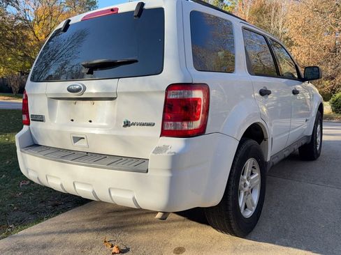 Used 2010 Ford Escape 2WD Hybrid image 8