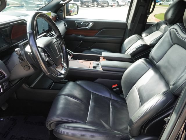 Used 2023 Lincoln Navigator Reserve AWD/4WD image 21