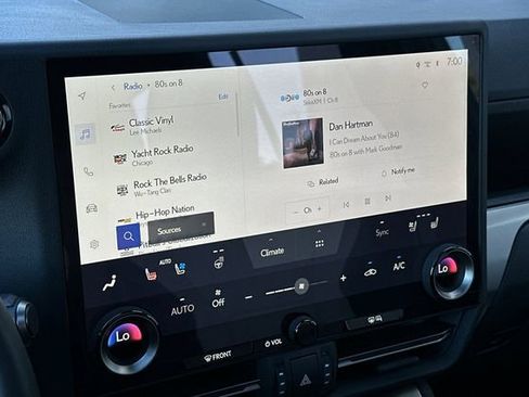 Used 2025 Lexus GX 550 image 20