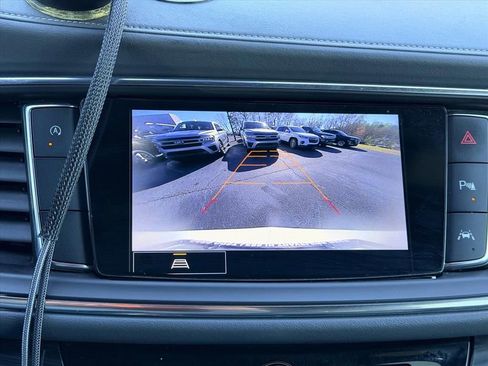Used 2023 Buick Enclave Essence FWD image 26