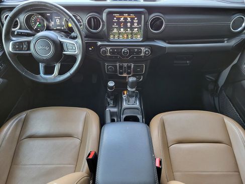 Used 2023 Jeep Wrangler Sahara w/ Cold Weather Group image 24