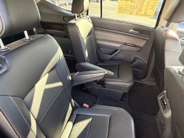 Certified 2023 Volkswagen Atlas SE AWD/4WD image 12