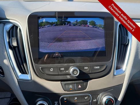 Used 2020 Chevrolet Malibu LT w/ LT True North Edition FWD image 26