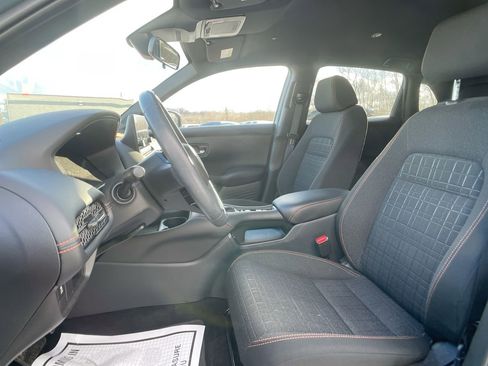 Certified 2024 Honda HR-V Sport image 12