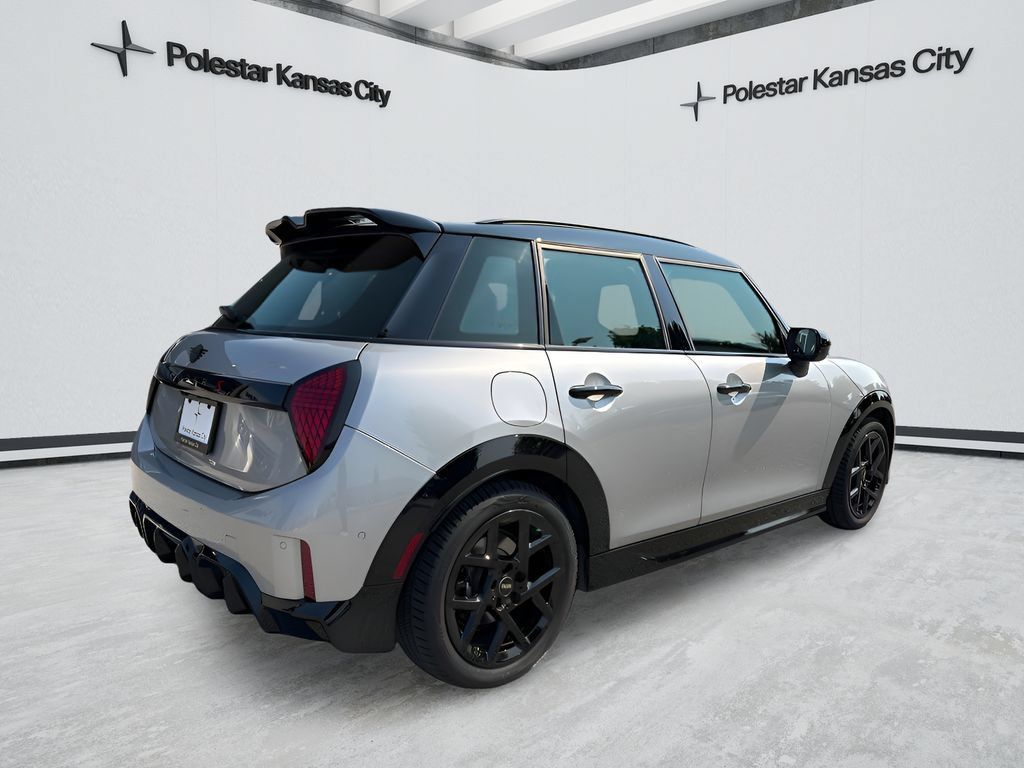 Used 2025 MINI Cooper S FWD image 32