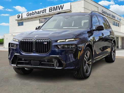 New 2026 BMW X7 M60i image 3
