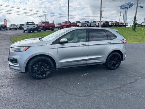 Certified 2022 Ford Edge ST-Line AWD/4WD image 3