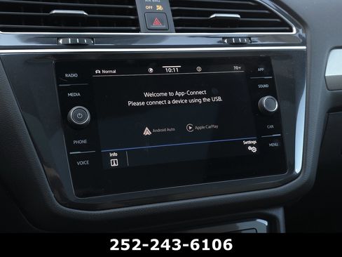 Used 2024 Volkswagen Tiguan SE R-Line AWD/4WD image 20