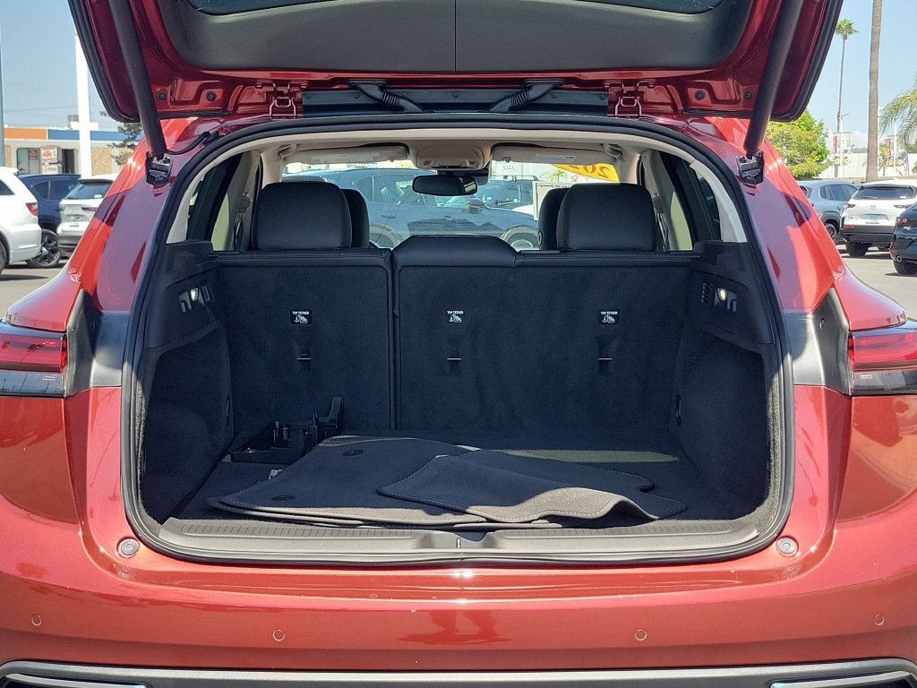 Used 2023 Buick Envision Essence FWD image 28