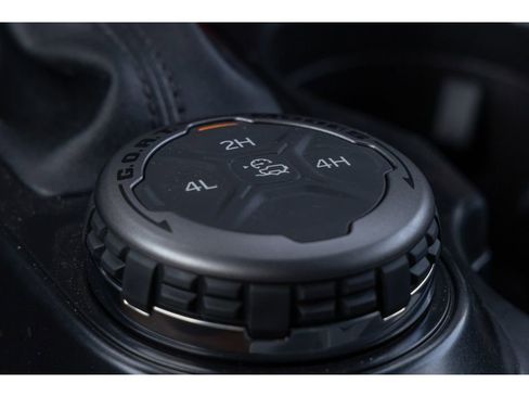 Used 2024 Ford Bronco Outer Banks image 28