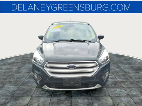 Used 2019 Ford Escape SE image 6
