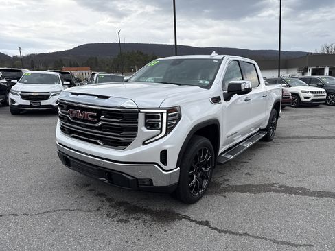 Used 2022 GMC Sierra 1500 SLT w/ SLT Premium Plus Package image 7