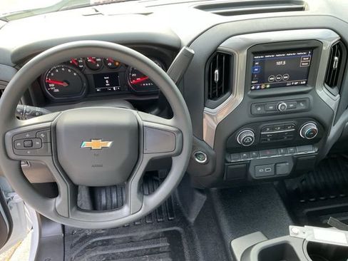 New 2026 Chevrolet Silverado 1500 W/T image 15