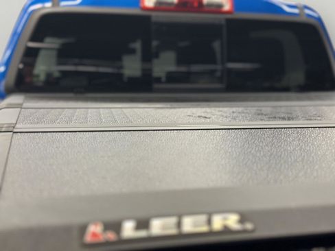 Certified 2024 GMC Canyon AT4 w/ AT4 Premium Package image 15