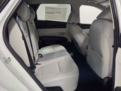 New 2026 Hyundai Tucson SEL AWD/4WD image 17