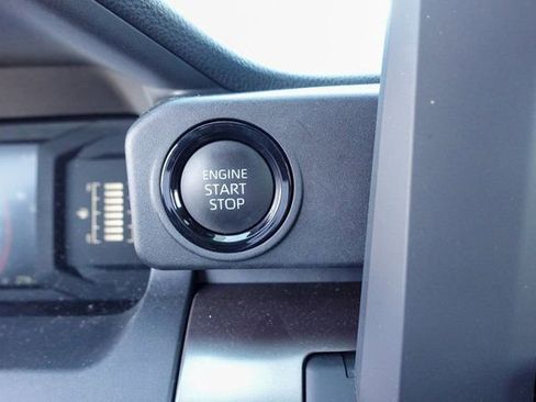 Certified 2024 Toyota Tacoma SR5 image 25