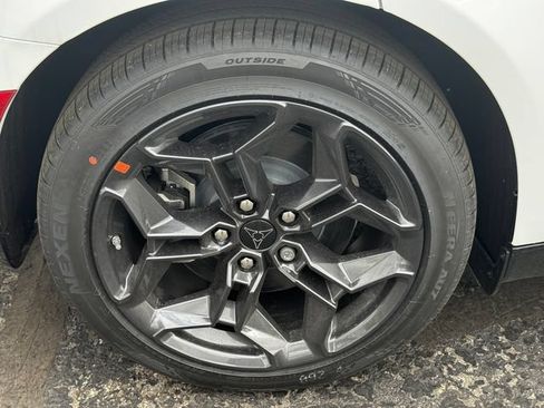 New 2026 Dodge Charger R/T AWD/4WD image 12