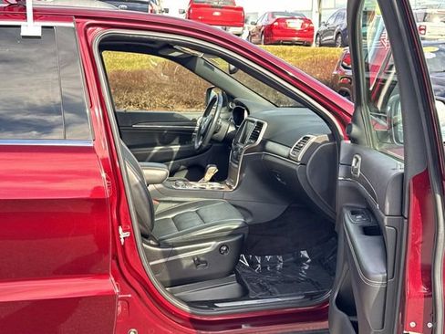 Used 2016 Jeep Grand Cherokee Limited image 12