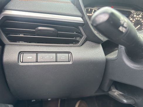 Used 2022 Nissan Altima 2.5 SR w/ Midnight Edition Package image 27