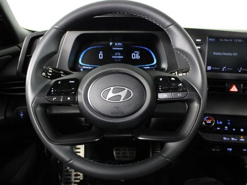Certified 2026 Hyundai Elantra Sport FWD image 25