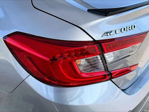 Used 2022 Honda Accord Sport Special Edition image 29