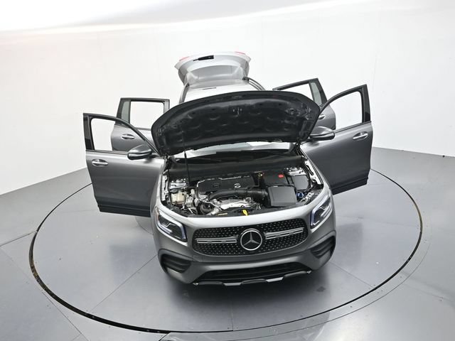 Used 2023 Mercedes-Benz GLB 250 image 52