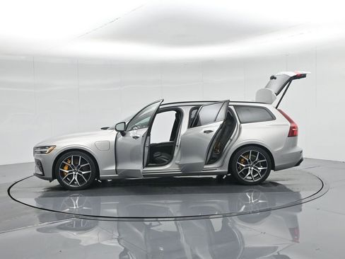 Used 2024 Volvo V60 T8 Polestar w/ Protection Package Premier image 42