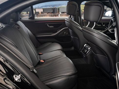 Certified 2022 Mercedes-Benz S 500 4MATIC image 35