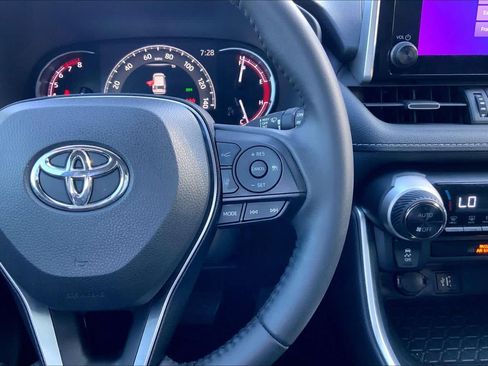 Used 2025 Toyota RAV4 XLE Premium FWD image 24
