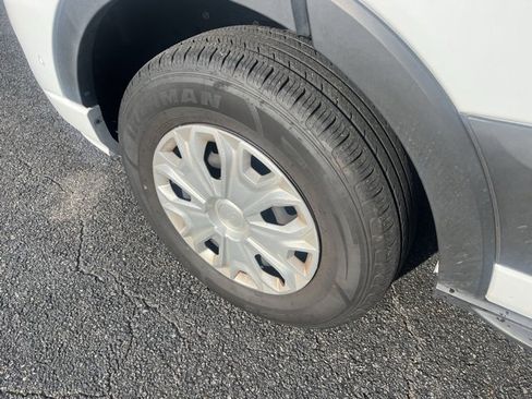 Used 2022 Ford Transit 350 XLT image 21