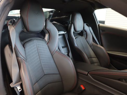 Used 2026 Chevrolet Corvette Z06 RWD image 37
