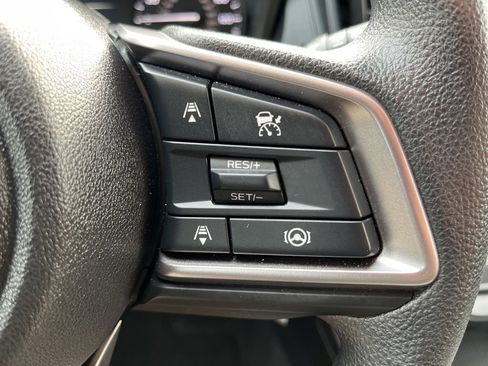 Certified 2025 Subaru Impreza 2.0i image 14