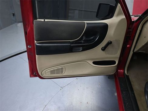 Used 2006 Ford Ranger XLT image 13