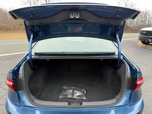 Used 2019 Volkswagen Jetta S image 24