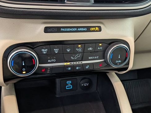 Certified 2022 Ford Escape SE w/ Convenience Package AWD/4WD image 28