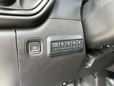 Used 2023 Chevrolet Silverado 2500 W/T w/ WT Convenience Package AWD/4WD image 32