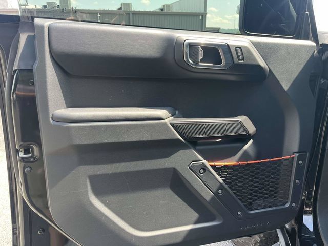 Certified 2025 Ford Bronco Raptor w/ Interior Carbon Fiber Pack AWD/4WD image 18