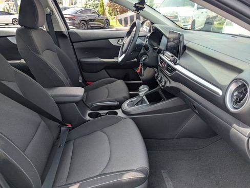 Used 2024 Kia Forte LXS image 32