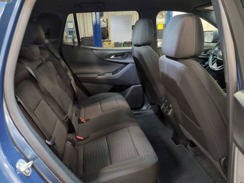 Used 2025 Chevrolet Equinox LT image 26