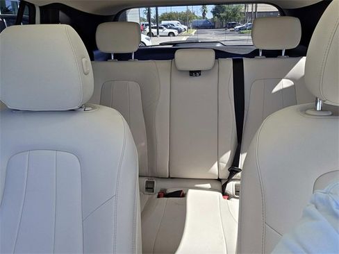 Certified 2022 Mercedes-Benz GLA 250 4MATIC image 21